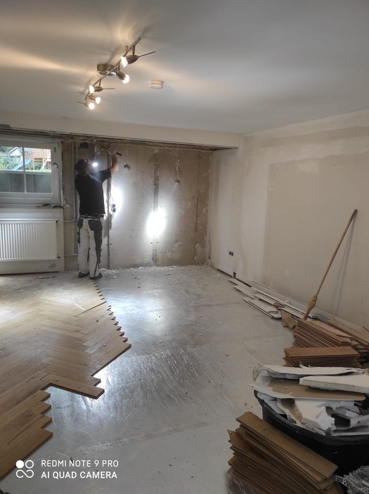 Wohnraum während der Renovierungsarbeiten